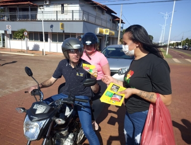 Realizada blitz educativa da campanha Maio Amarelo